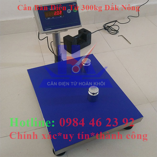 can-ban-dien-tu-300kg-dak-nong1