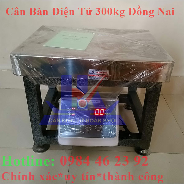Cân Bàn Điện Tử 300kg Đồng Nai can-ban-dien-tu-300kg-dong-nai1