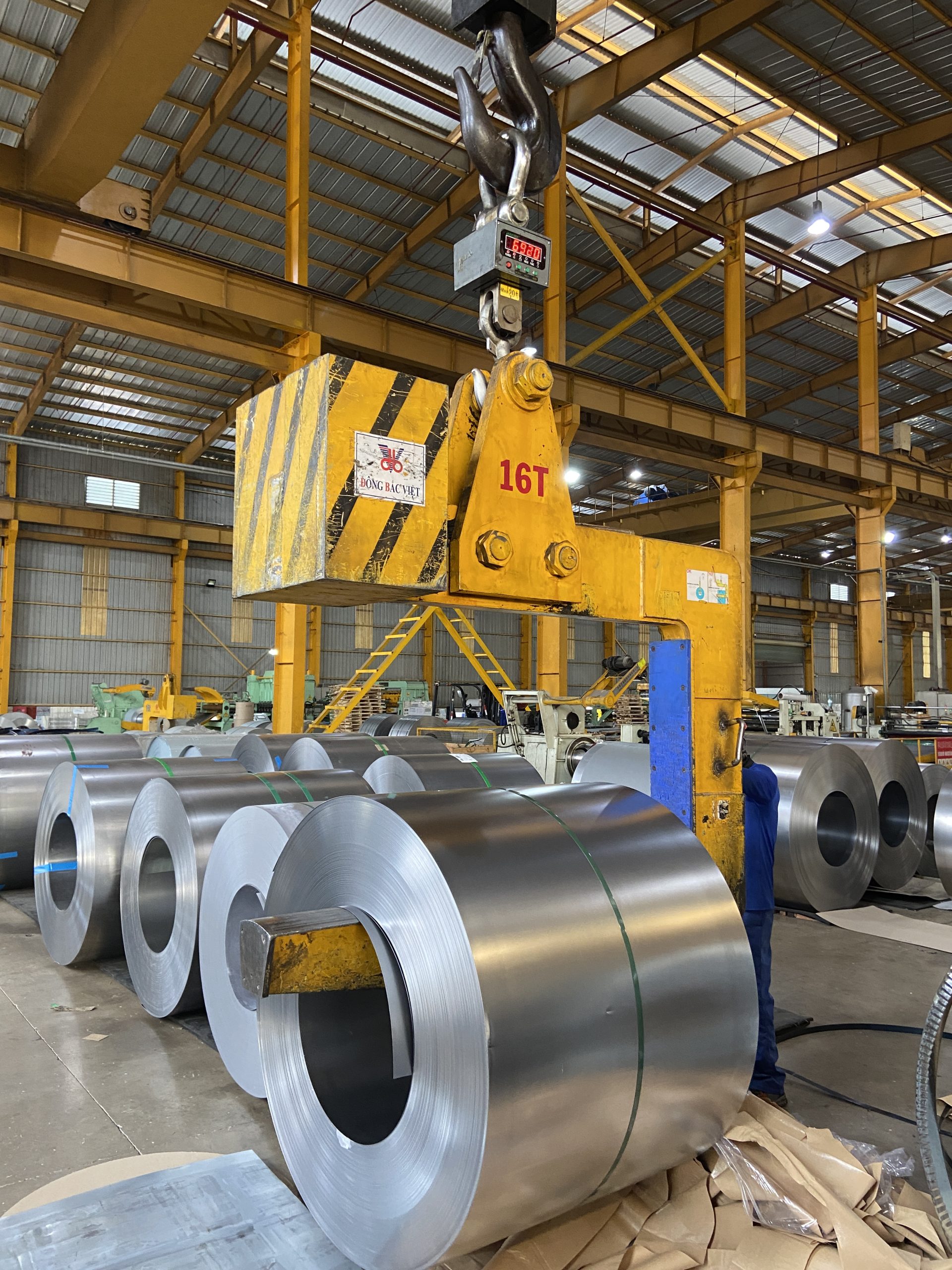 sua_chua_hieu_chinh_can_treo_20_tan